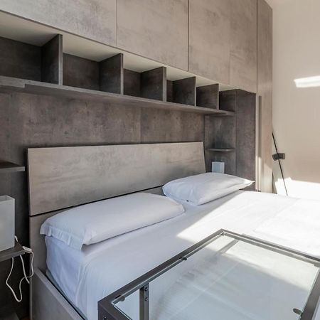 Splendida Terrazza Su Arcimboldi - Milano Bicocca Appartement Buitenkant foto
