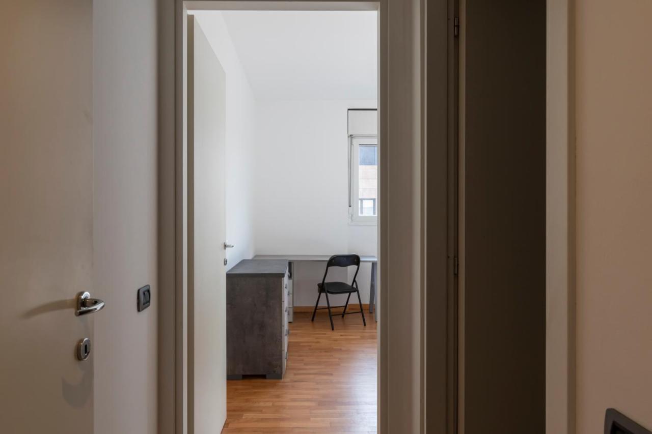 Splendida Terrazza Su Arcimboldi - Milano Bicocca Appartement Buitenkant foto